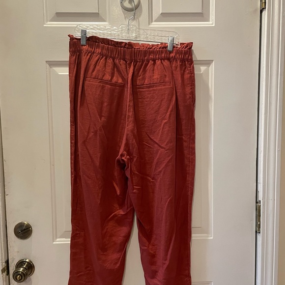 Loft Linen High Rise Pull-On Straight Pants. Size Large Petite. - Picture 3 of 3